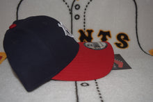 Load image into Gallery viewer, NPB New Era Yomiuri Giants Velcoback 9Forty