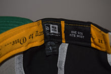 Load image into Gallery viewer, Fitted Hawaii New Era Snapback 9Fifty