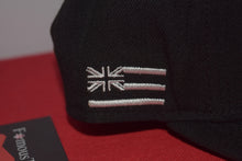 Load image into Gallery viewer, New Era Hawaiian Style Original Fit Snapback