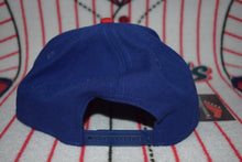 Load image into Gallery viewer, NPB New Era Yakult Swallows Patch Snapback 9Fifty