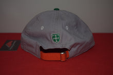 Load image into Gallery viewer, Fitted Hawaii New Era H Script 9Twenty Strapback