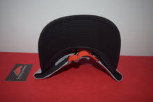 Load image into Gallery viewer, Fitted Hawaii New Era H Script 9Twenty Strapback