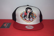 Load image into Gallery viewer, Tokidoki X New Era Gambling Woman Snapback 9Fifty