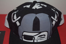 Load image into Gallery viewer, NFL New Era Oakland Raiders Big Face Helmet Logo Original Fit Snapback