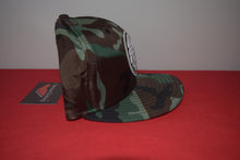 Load image into Gallery viewer, Fitted Hawaii New Era Aloha Served Daily Snapback 9Fifty