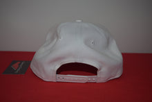 Load image into Gallery viewer, Disney X New Era Mickey Mouse White Snapback 9Fifty