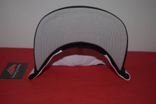 Load image into Gallery viewer, NFL New Era Oakland Raiders Big Face Helmet Logo Original Fit Snapback