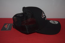Load image into Gallery viewer, KBO New Era Hanwha Eagles Black Mesh Strapback 9Forty