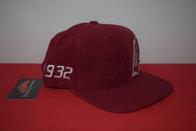Load image into Gallery viewer, NFL New Era Washington Redskins Suede Original Fit Snapback 9Fifty