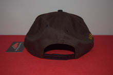Load image into Gallery viewer, Warner Brothers X New Era Wile E. Coyote Snapback 9Fifty