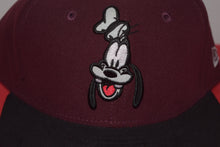 Load image into Gallery viewer, Disney X New Era Goofy Snapback 9Fifty