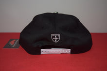 Load image into Gallery viewer, Fitted Hawaii New Era Kam Currency Snapback 9Fifty