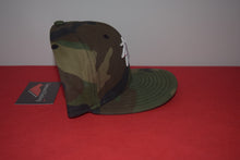 Load image into Gallery viewer, Stussy X New Era Camo Snapback 9Fifty