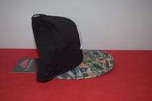 Load image into Gallery viewer, Fitted Hawaii New Era Kam Currency Snapback 9Fifty