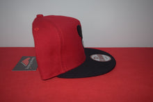 Load image into Gallery viewer, Disney X New Era Original Mickey Mouse Snapback 9Fifty