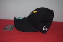 Load image into Gallery viewer, Pokemon x New Era Pikachu Black Strapback 9Forty