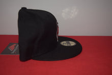 Load image into Gallery viewer, MLB New Era Cleveland Indians Chief Wahoo Black Silver Shadow Fitted 59Fifty