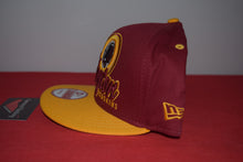 Load image into Gallery viewer, NFL New Era Washington Redskins Snapback Hat 9Fifty