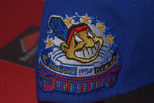 Load image into Gallery viewer, MLB New Era Cleveland Indians Chief Wahoo Blue Black Fitted 59Fifty