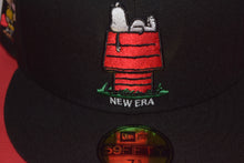 Load image into Gallery viewer, Peanuts X New Era Snoopy Fitted 59Fifty