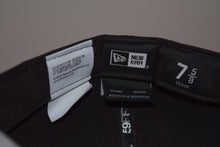 Load image into Gallery viewer, Peanuts X New Era Snoopy Fitted 59Fifty