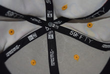Load image into Gallery viewer, Supreme X New Era Heats Fitted 59Fifty VINTAGE