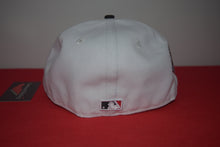 Load image into Gallery viewer, MLB New Era Cleveland Indians Chief Wahoo THE CHIEF Fitted 59Fifty