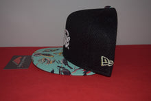 Load image into Gallery viewer, Fitted Hawaii New Era Nature Snapback 9Fifty