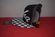 Load image into Gallery viewer, Fitted Hawaii New Era Aloha Snapback 9Fifty