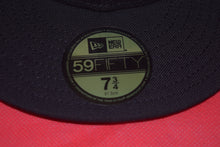 Load image into Gallery viewer, Disney X New Era Side Piece Mickey Fitted 59Fifty