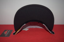 Load image into Gallery viewer, Peanuts X New Era Astronaut Snoopy Snapback 9Fifty