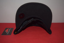 Load image into Gallery viewer, Melin Wax'd Collection Odyssey Thermal Black Strapback