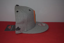 Load image into Gallery viewer, Fitted Hawaii X New Era Mua Snapback 9Fifty