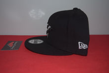 Load image into Gallery viewer, Roc Nation X New Era Paper Planes The Lox Snapback 9Fifty