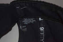 Load image into Gallery viewer, Fitted Hawaii Script Rope Snapback 9Fifty