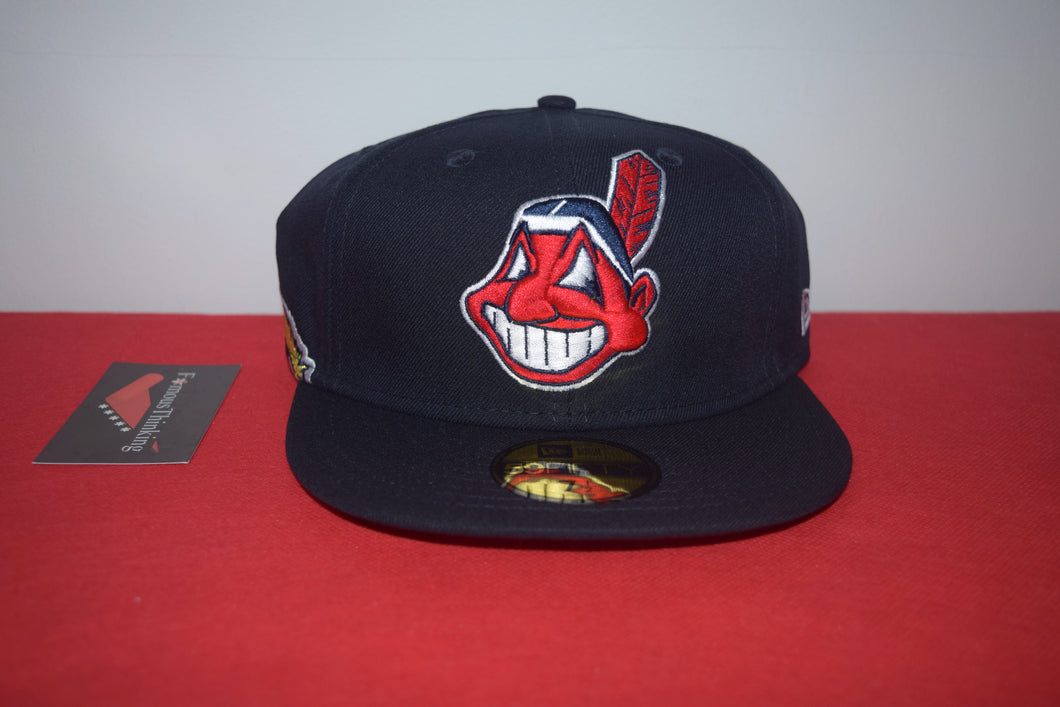 MLB New Era Cleveland Indians Chief Wahoo Navy Feather Fitted 59Fifty