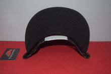 Load image into Gallery viewer, Fitted Hawaii X New Era Chee Hu Snapback 9Fifty