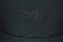 Load image into Gallery viewer, Melin Links Collection Clubhouse Hydro Odysea Snapback Hat