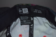 Load image into Gallery viewer, Fitted Hawaii X New Era Chee Hu Snapback 9Fifty