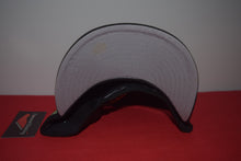 Load image into Gallery viewer, New Era Marvin the Martian Fitted 59Fifty