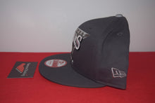 Load image into Gallery viewer, MLB New Era Cleveland Indians Script 1901 Snapback 9Fifty