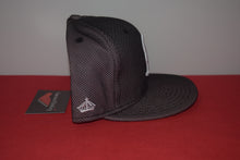 Load image into Gallery viewer, Fitted Hawaii New Era Kam Net Snapback 9Fifty