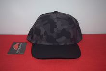 Load image into Gallery viewer, Melin A-Game Hydrolite Black Camo Snapback SAMPLE