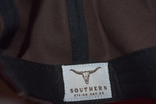 Load image into Gallery viewer, Southern String Co Rope Snapback