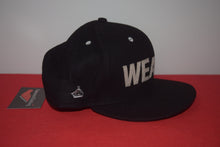 Load image into Gallery viewer, Fitted Hawaii New Era Wealth Snapback 9Fifty