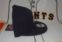 Load image into Gallery viewer, NPB New Era Yomiuru Tokyo Giants Navy Snapback 9Fifty