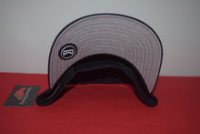 Load image into Gallery viewer, Melin Hydro Compass Black Snapback