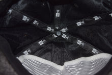 Load image into Gallery viewer, Playboy X New Era Satin Snapback 9Forty