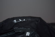 Load image into Gallery viewer, Playboy X New Era Satin Snapback 9Forty