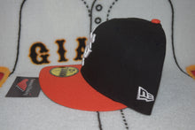 Load image into Gallery viewer, NPB New Era Yomiuri Giants Pre Curved Alt Fitted 59Fifty